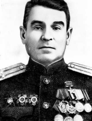 Щеников Михаил Васильевич.